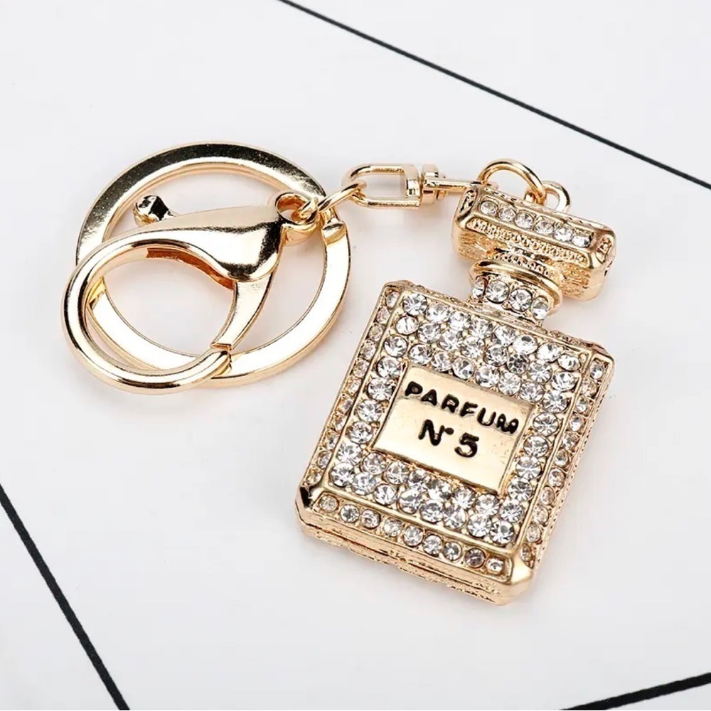 Perfume No. 5 White Crystal Keychain/ Bag Charm - Picture 6 of 6